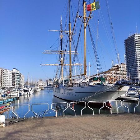 Penthouse Met Groot Terras Oostende Apartamento Exterior foto