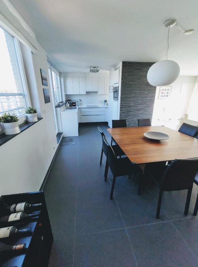 Penthouse Met Groot Terras Oostende Apartamento Exterior foto